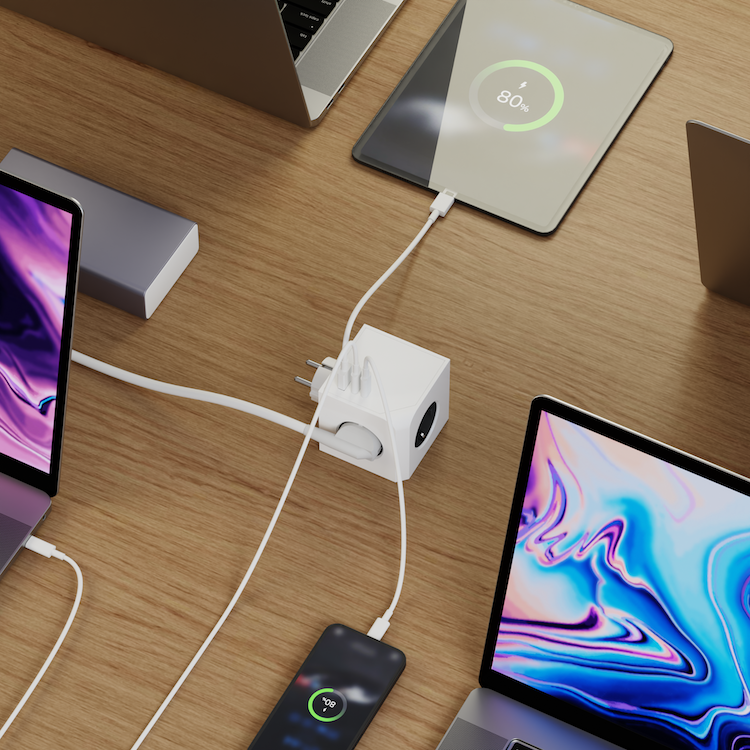 Zerafy Stekkerdoos met 20W USB-C PD Snellader - 3 Stopcontacten - 2 USB-C & 1 USB-A - Overspanningsbeveiliging - Wit